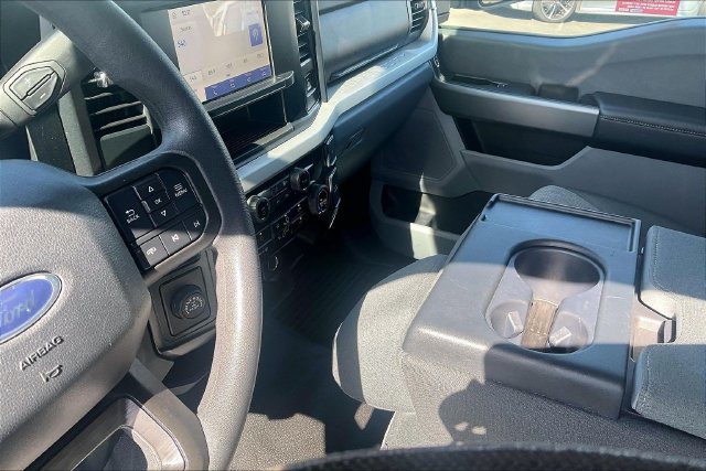 Certified 2026 Ford F350 XLT RWD image 14
