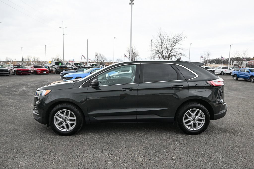 Certified 2024 Ford Edge SEL w/ Convenience Package image 5