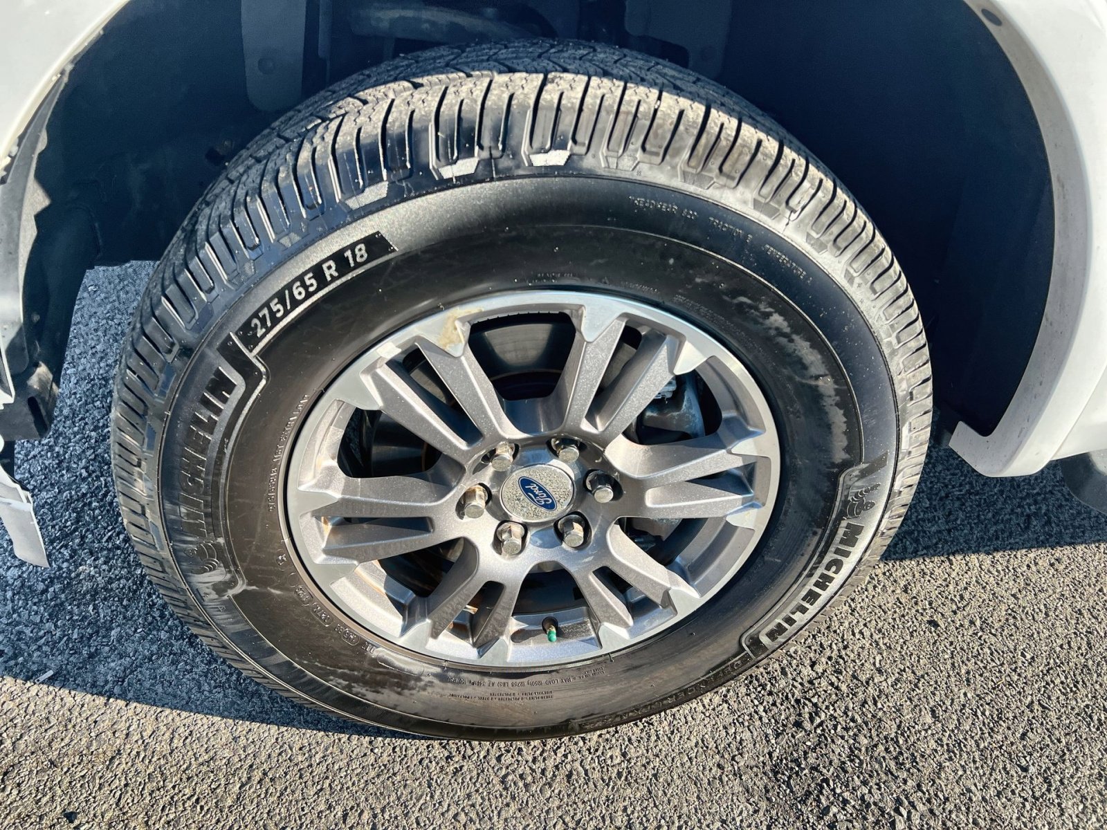 Certified 2018 Ford F150 Lariat image 12