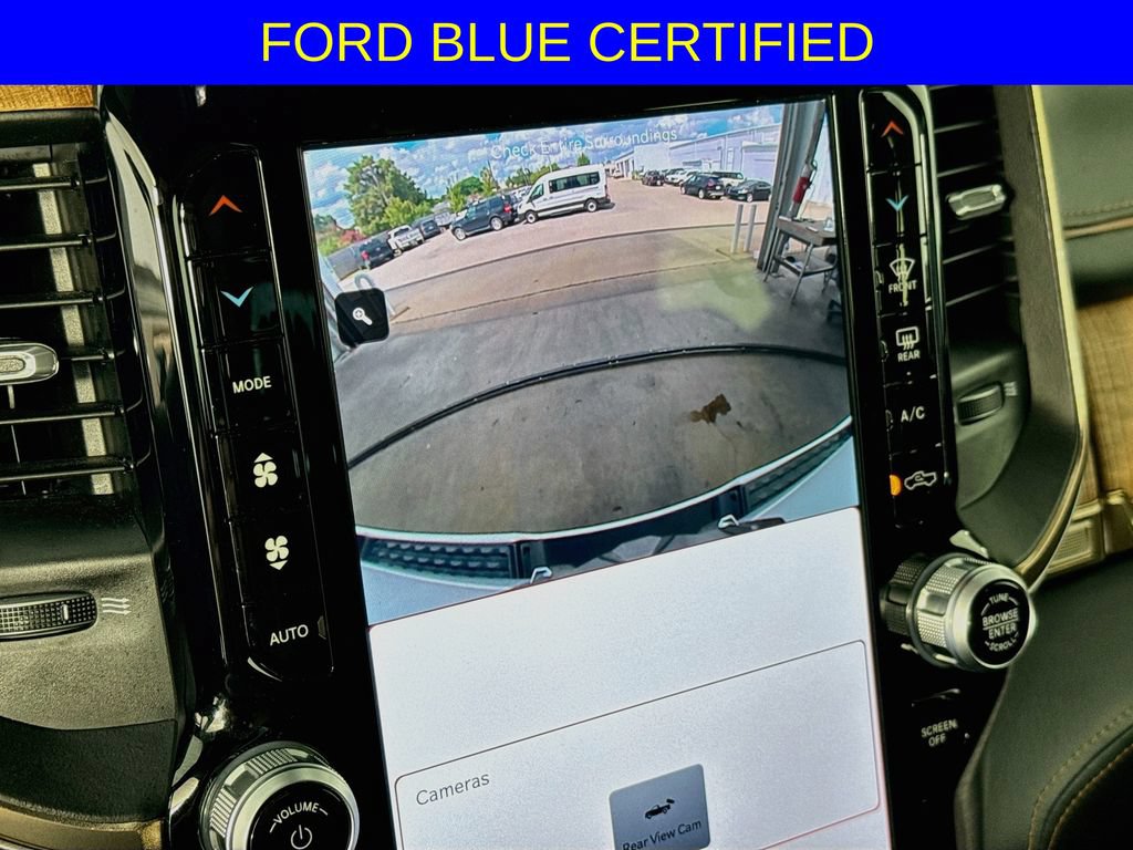 Used 2023 RAM 1500 Limited w/ Body Color Bumper Group AWD/4WD image 17