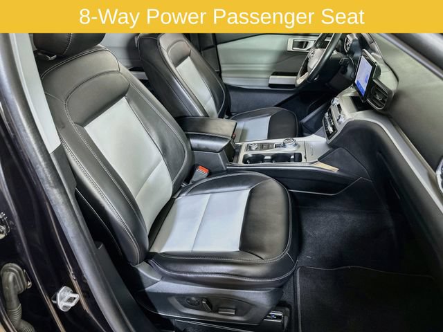 Certified 2022 Ford Explorer XLT w/ Equipment Group 202A AWD/4WD image 14