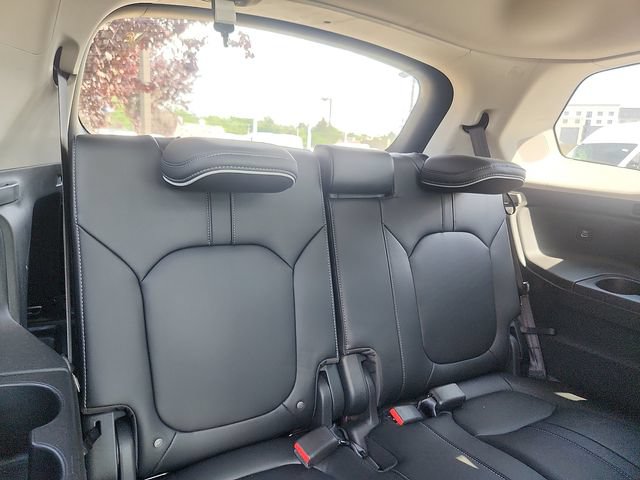 Used 2023 Honda Pilot Elite image 33