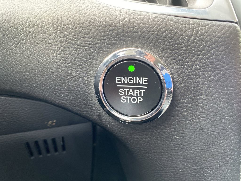 Certified 2024 Ford Edge Titanium image 35