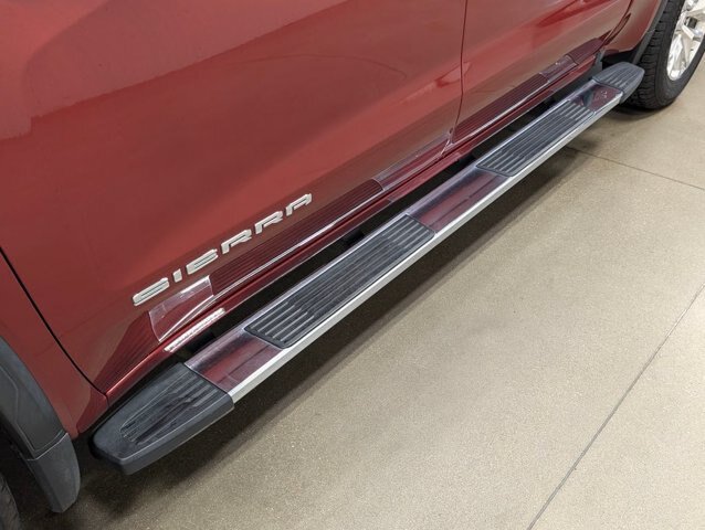 Used 2019 GMC Sierra 1500 SLT AWD/4WD image 21