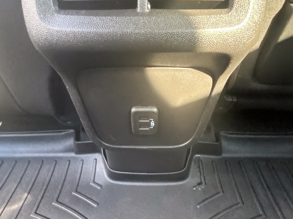 Used 2022 GMC Terrain SLE w/ Driver Convenience Package AWD/4WD image 26