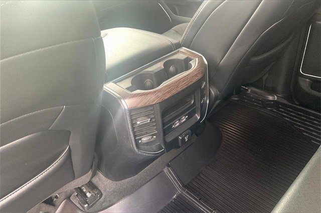 Used 2019 RAM 1500 Laramie image 34