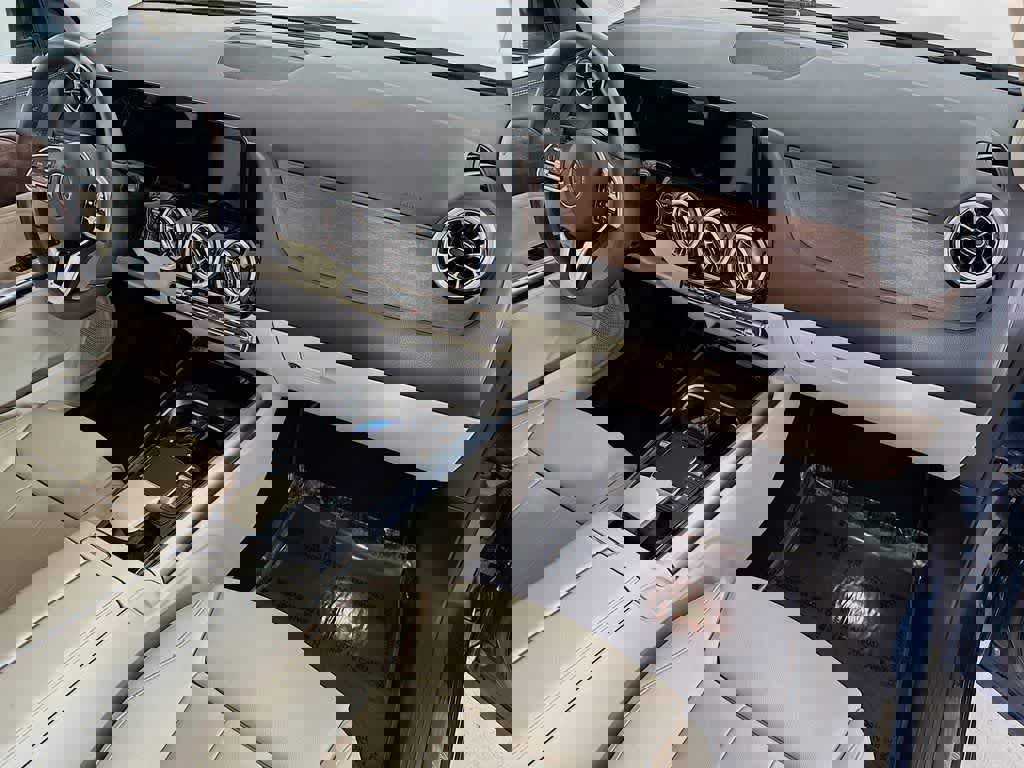 Used 2022 Mercedes-Benz GLA 250 image 33