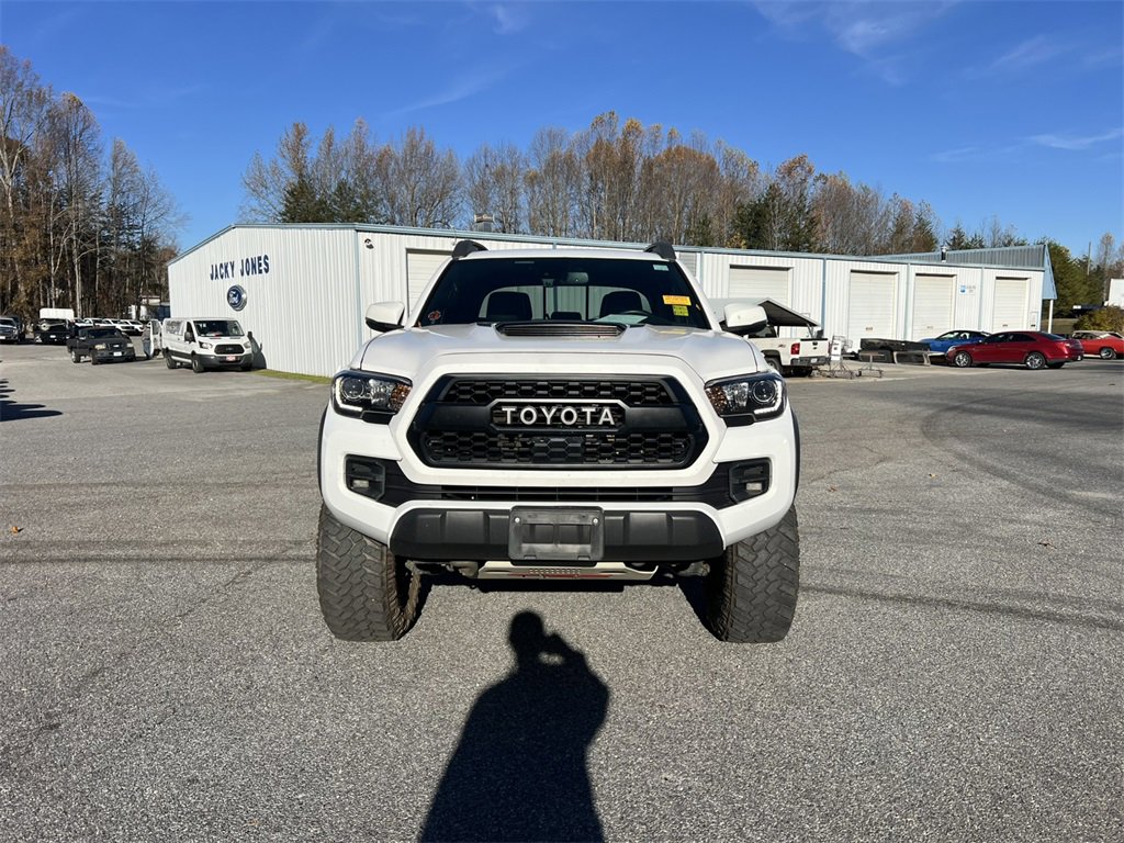 Used 2019 Toyota Tacoma TRD Pro image 2