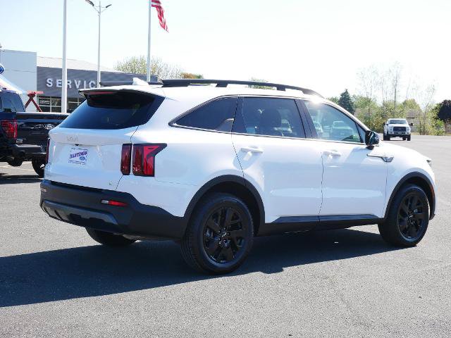 Used 2023 Kia Sorento S AWD/4WD image 5