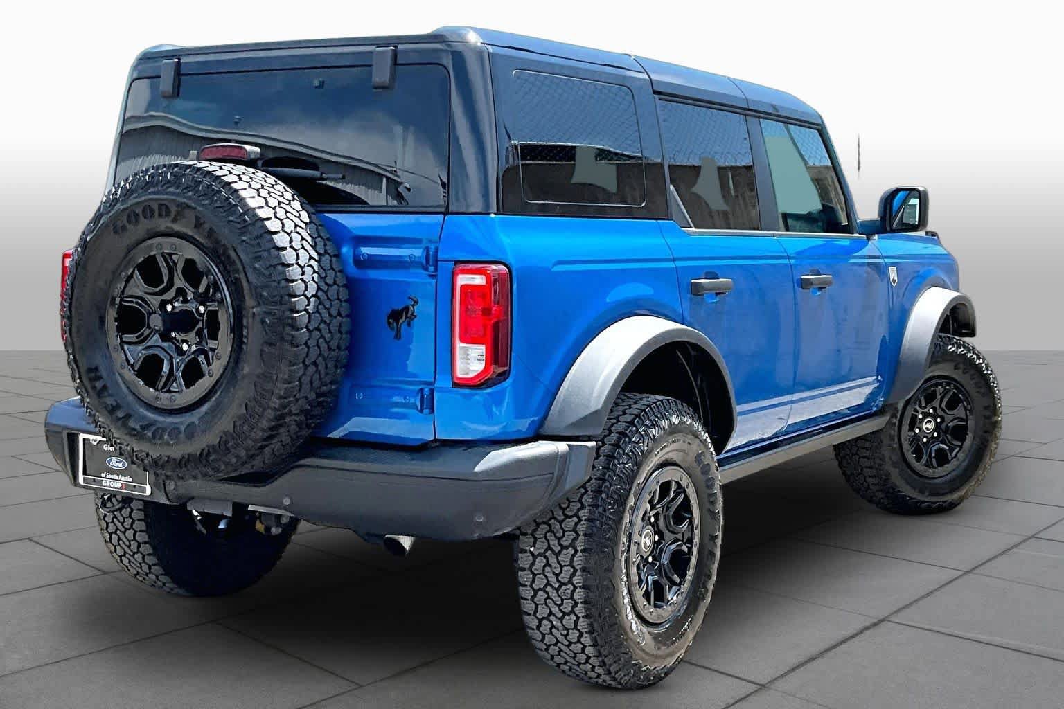 Certified 2025 Ford Bronco Big Bend w/ Black Diamond Package AWD/4WD image 7
