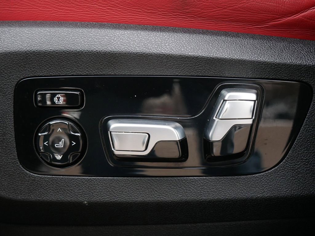 Used 2021 BMW X5 M Base w/ Competition Package image 15