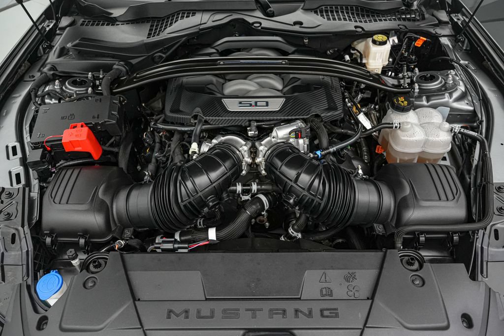 Certified 2025 Ford Mustang GT RWD image 11