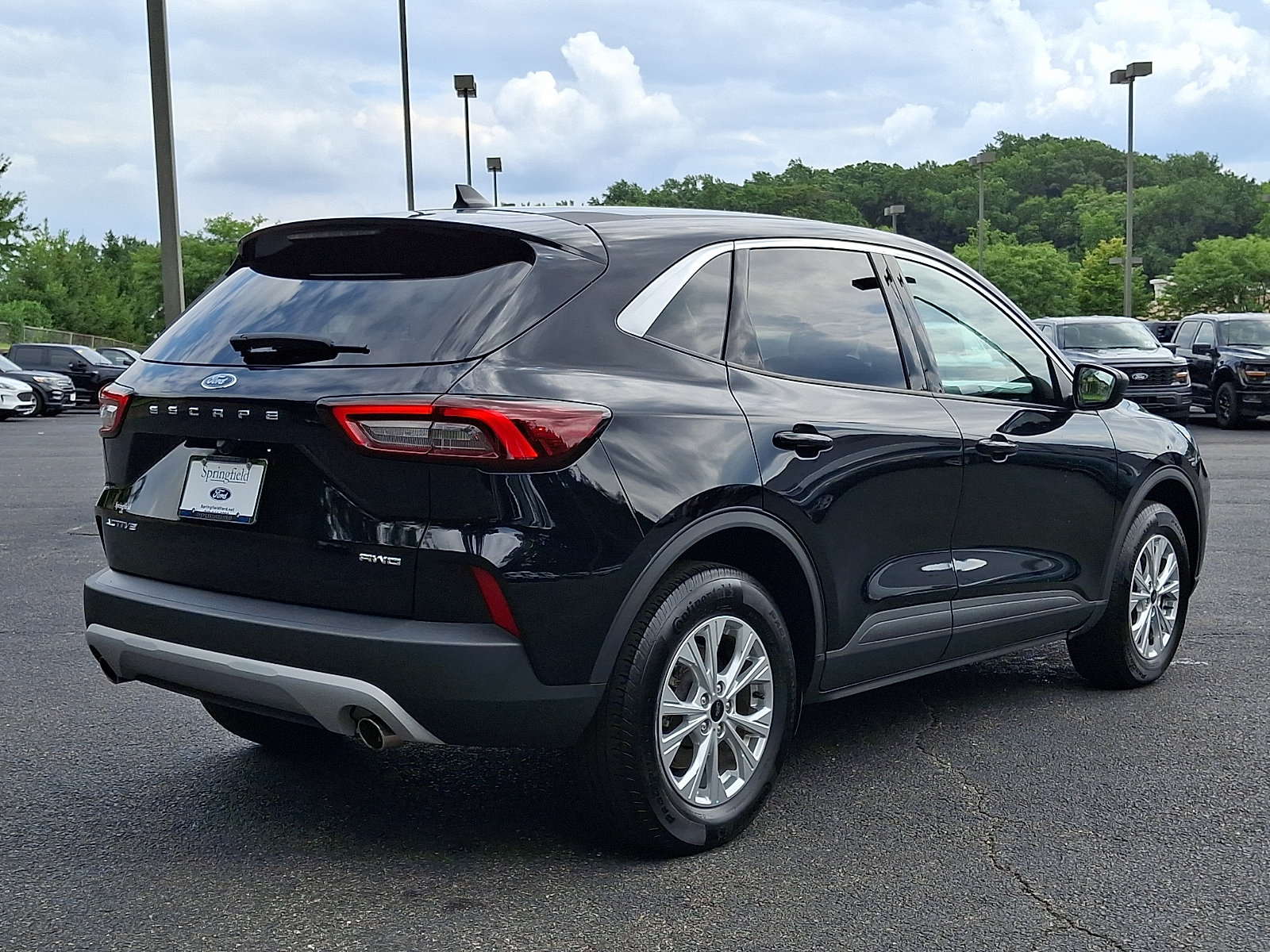 Certified 2023 Ford Escape Active AWD/4WD image 6