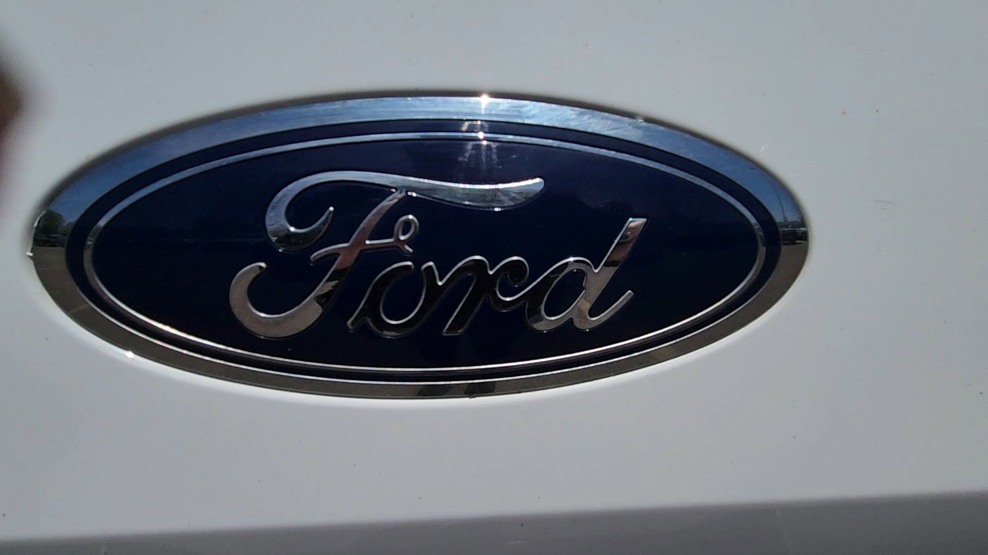 Certified 2019 Ford F150 XLT w/ Equipment Group 302A Luxury AWD/4WD image 43