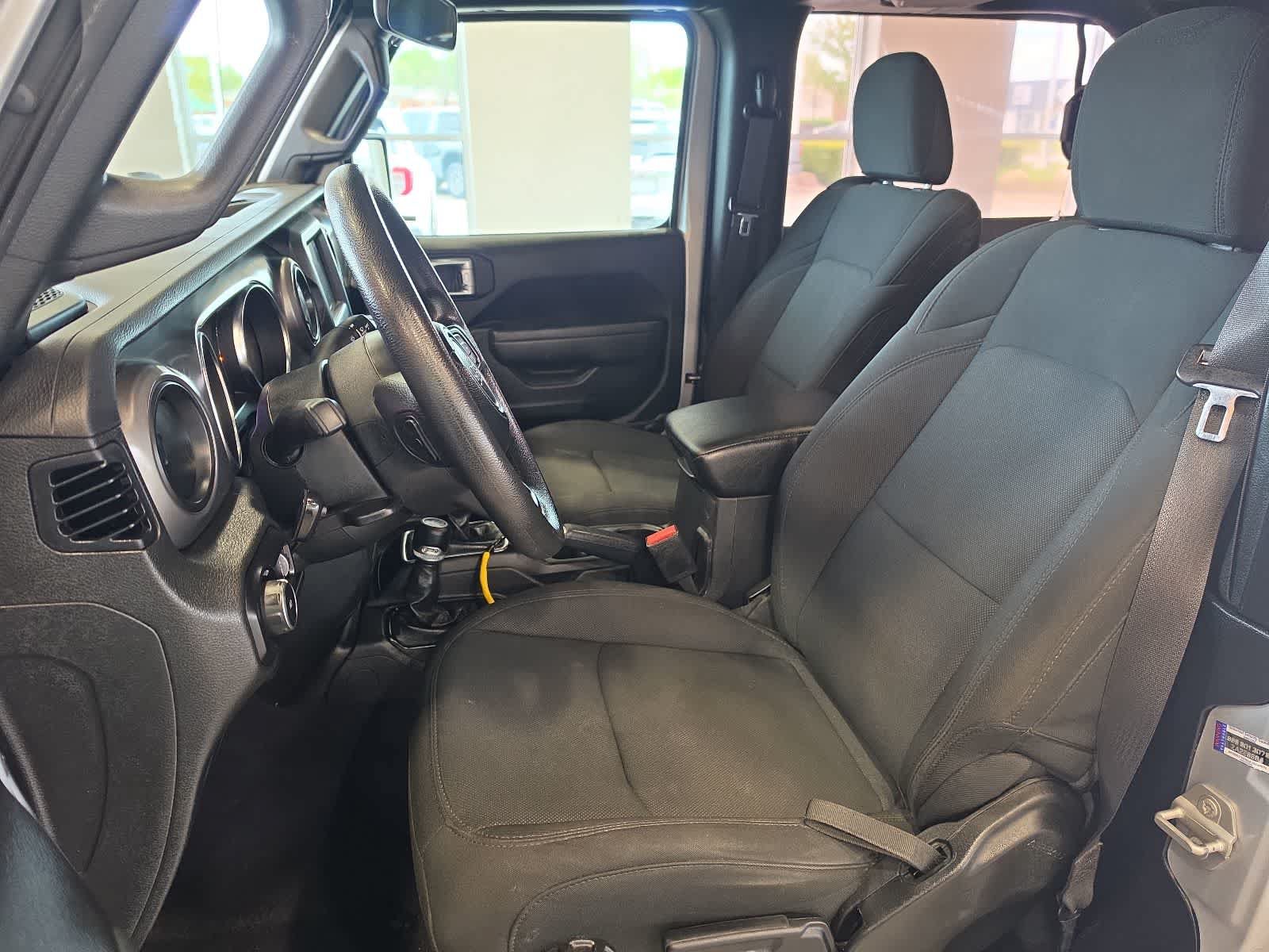 Used 2023 Jeep Wrangler Sport AWD/4WD image 13