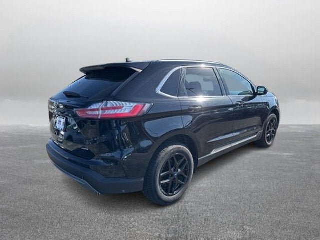 Certified 2022 Ford Edge SEL w/ Convenience Package AWD/4WD image 8