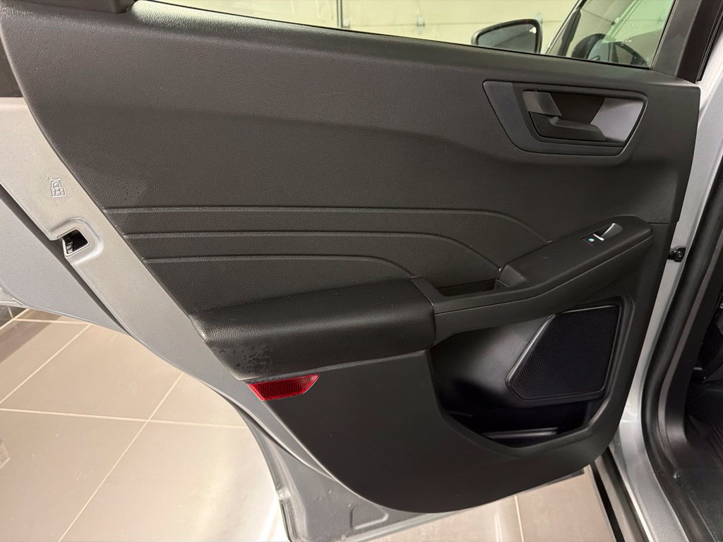 Certified 2023 Ford Escape Active AWD/4WD image 31