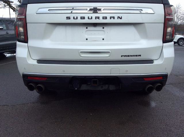 Used 2023 Chevrolet Suburban Premier image 10