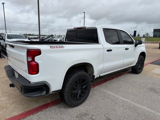 Used 2023 Chevrolet Silverado 1500 LT Trail Boss w/ Convenience Package II AWD/4WD image 4