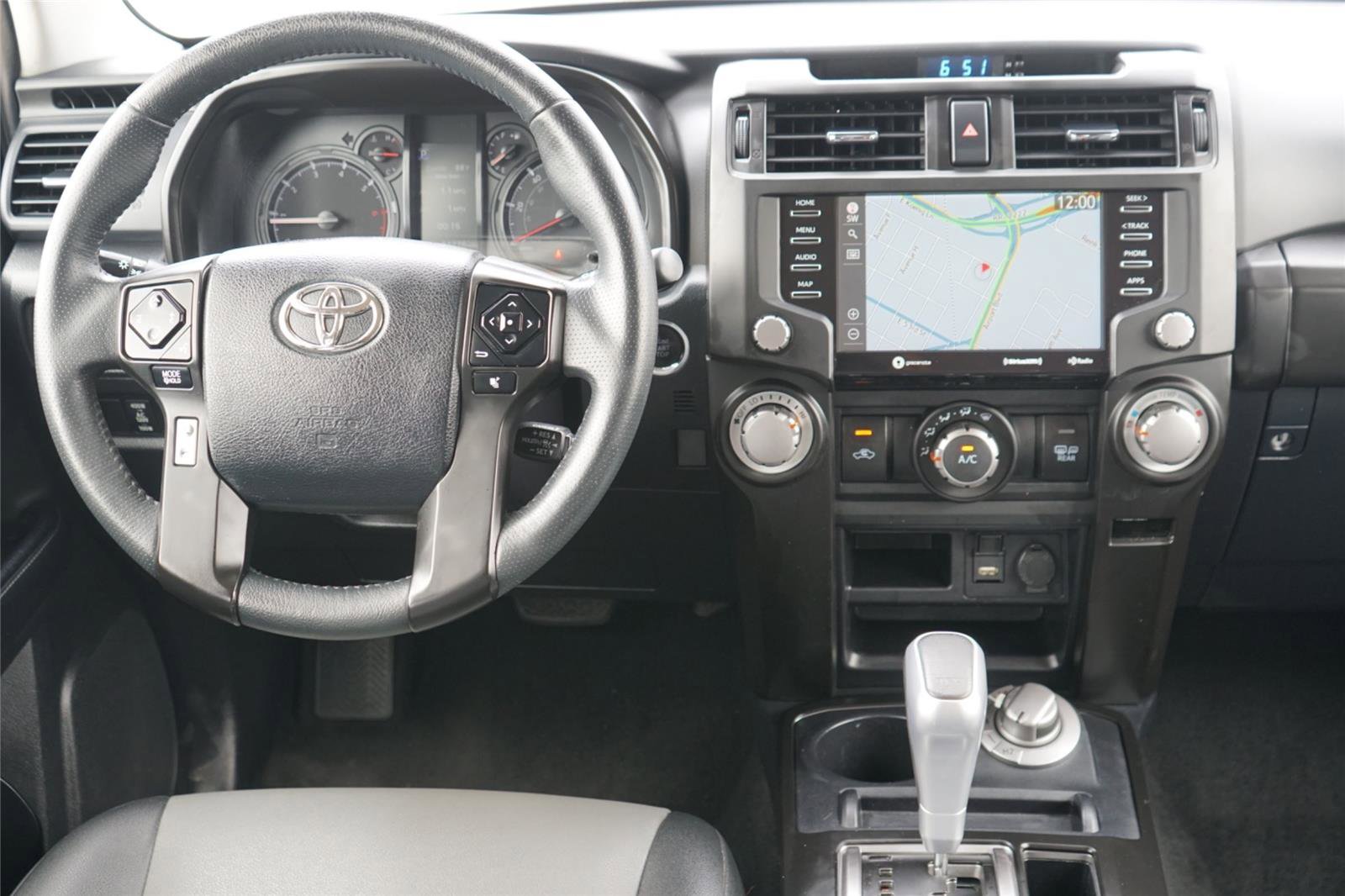 Used 2020 Toyota 4Runner SR5 Premium AWD/4WD image 26