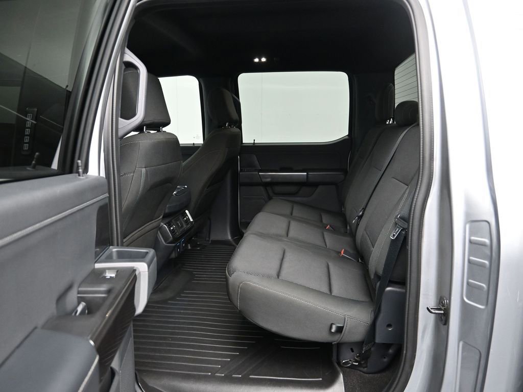 Certified 2021 Ford F150 XLT w/ Equipment Group 302A High image 40