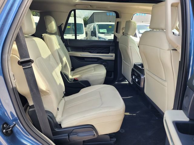 Certified 2018 Ford Expedition Platinum image 18