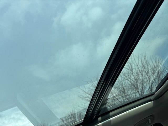 Used 2023 Subaru Ascent Touring image 16