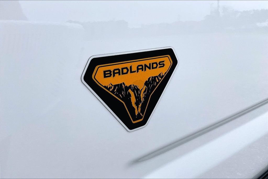 Certified 2024 Ford Bronco Sport Badlands w/ Premium Package AWD/4WD image 8
