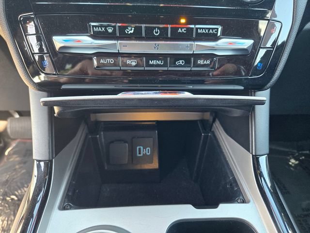 Certified 2022 Ford Explorer ST AWD/4WD image 15