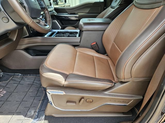 Certified 2024 Ford F250 King Ranch w/ FX4 Off-Road Package AWD/4WD image 17