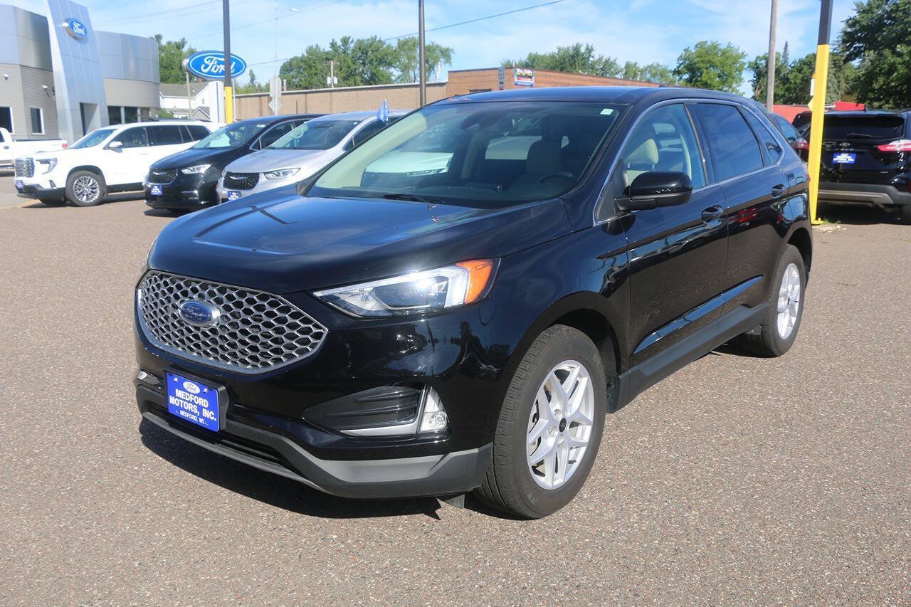 Certified 2024 Ford Edge SEL w/ Convenience Package AWD/4WD image 9