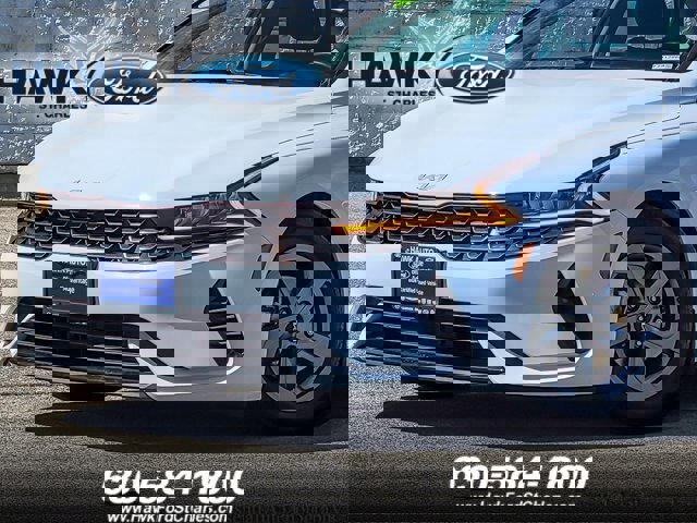 Used 2023 Kia K5 LXS image 2