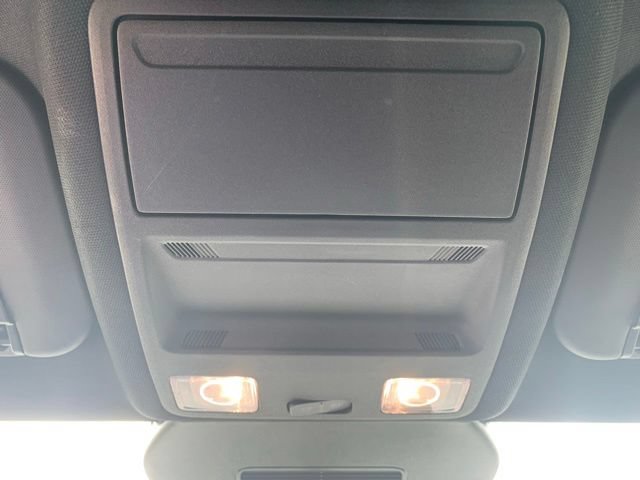 Certified 2025 Ford Escape ST-Line AWD/4WD image 33
