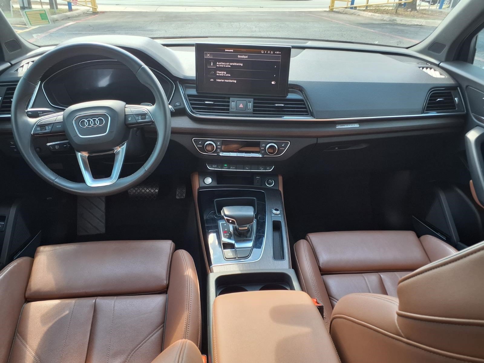 Used 2023 Audi Q5 e Premium Plus w/ Premium Plus Package AWD/4WD image 12