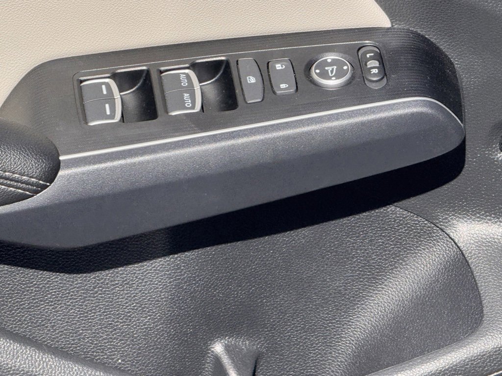 Used 2024 Honda Civic Touring image 16