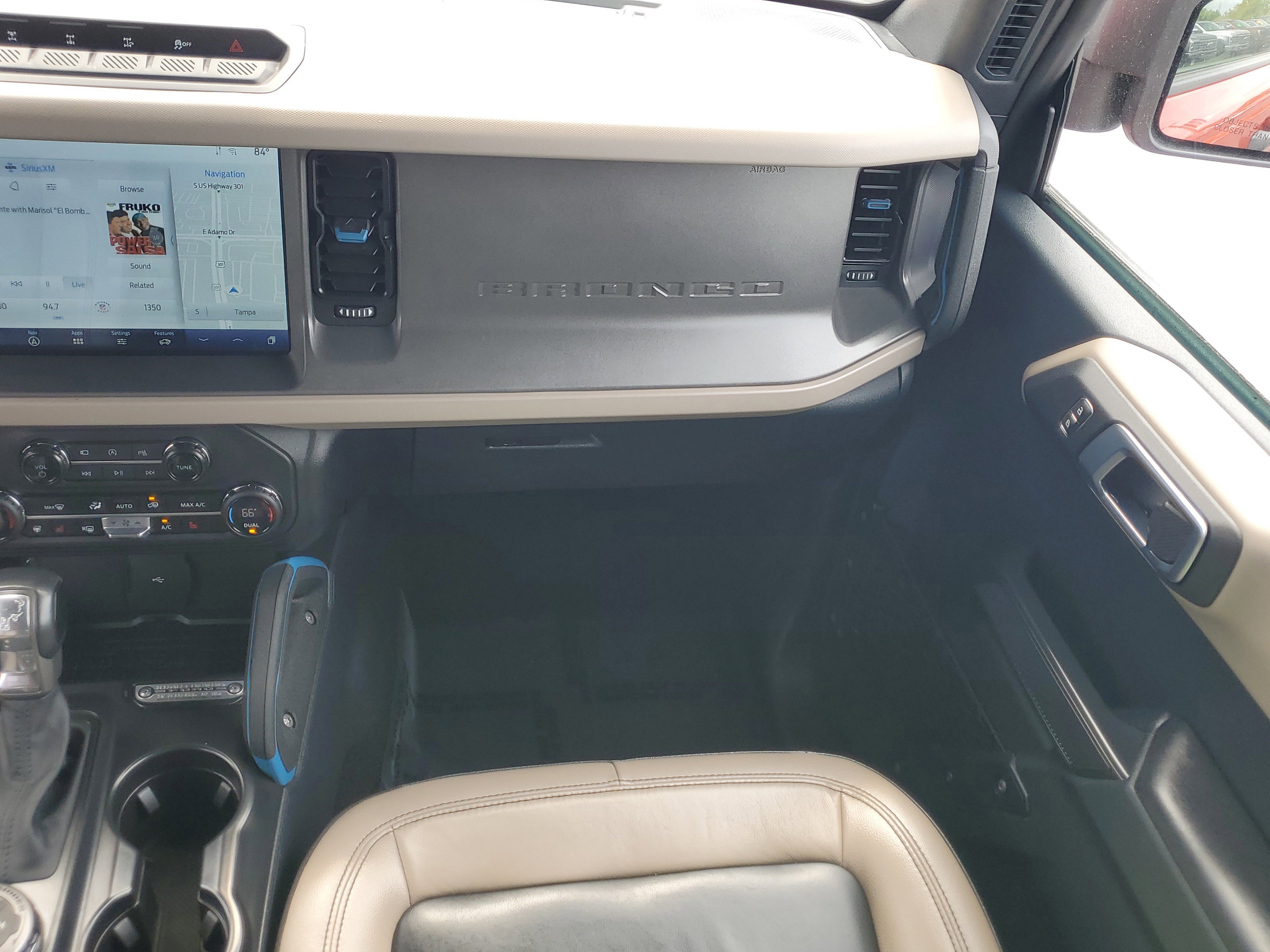 Certified 2024 Ford Bronco Wildtrak image 16