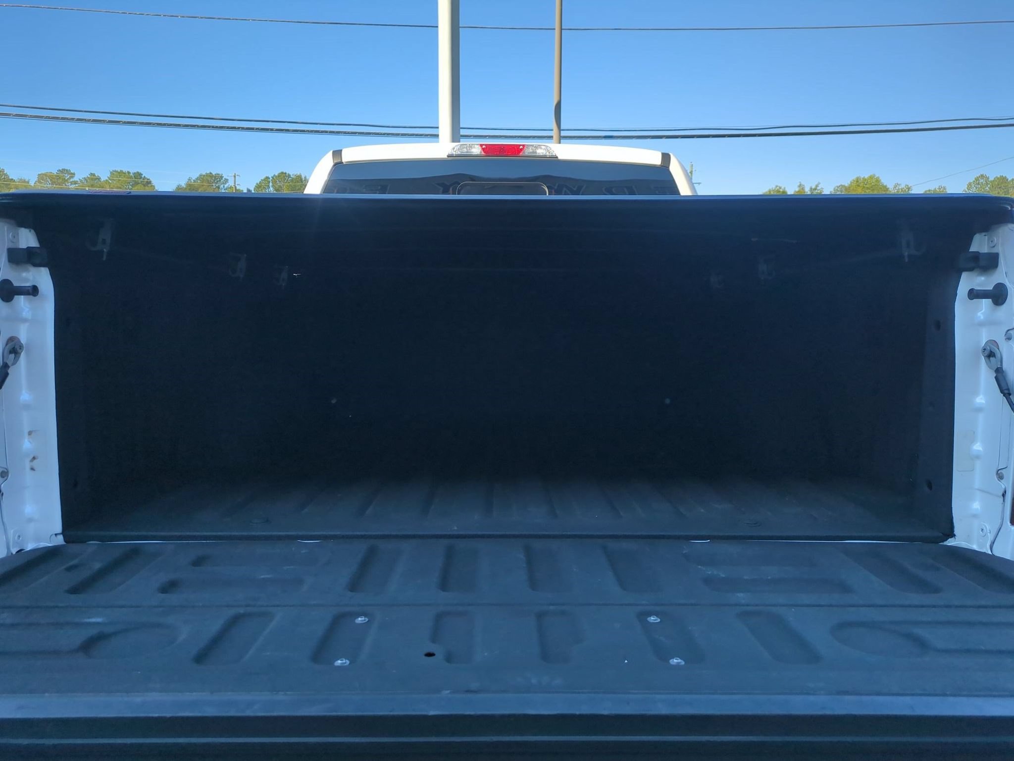 Certified 2019 Ford F150 Lariat RWD image 7