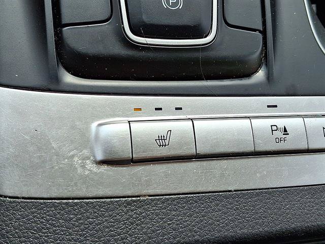 Used 2024 Kia Carnival LX FWD image 19