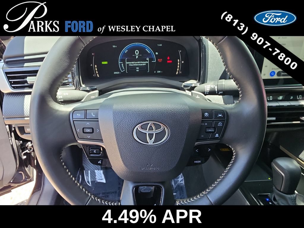Used 2025 Toyota Camry SE FWD image 28