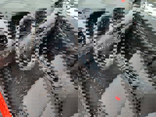 Used 2020 Hyundai Kona SE image 18