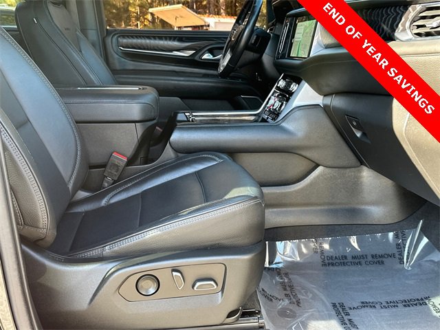 Used 2022 GMC Yukon XL Denali image 13