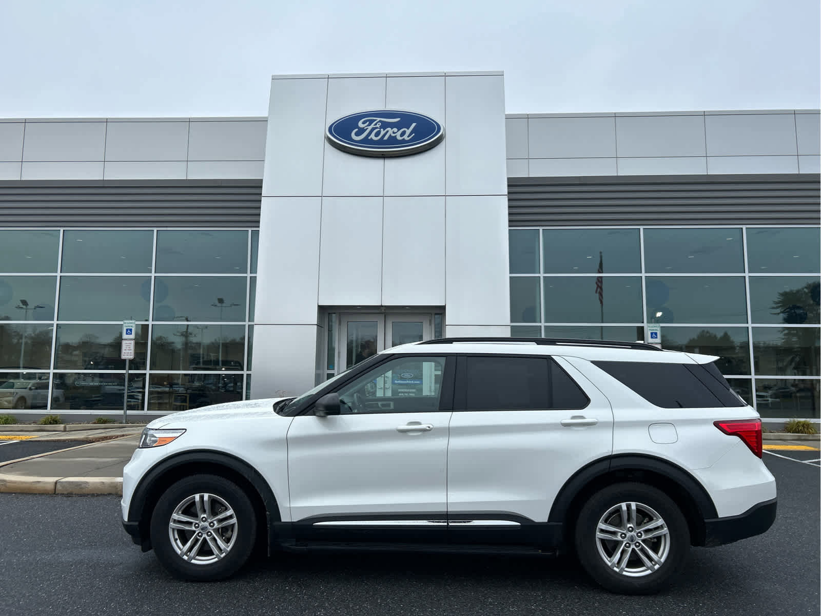 Certified 2020 Ford Explorer XLT w/ Equipment Group 202A