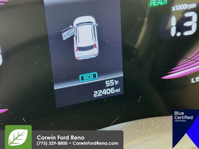 Used 2024 Kia Niro EX Touring image 16