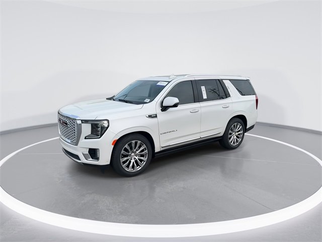 Used 2023 GMC Yukon Denali w/ Denali Reserve Package image 3