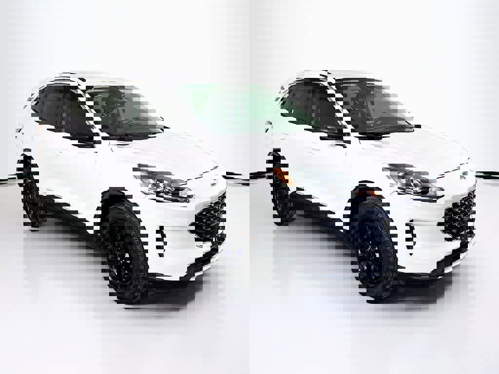 Certified 2022 Ford Escape SE w/ Cold Weather Package image 7