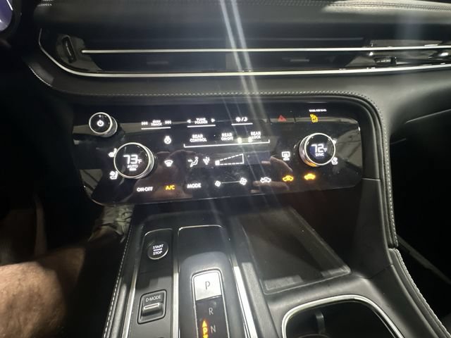 Used 2023 INFINITI QX60 Sensory w/ Vision Package AWD/4WD image 21