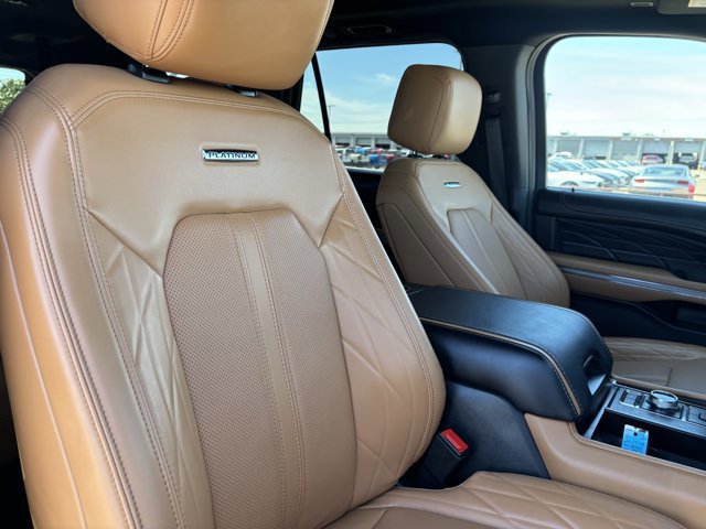 Certified 2024 Ford Expedition Max Platinum image 28
