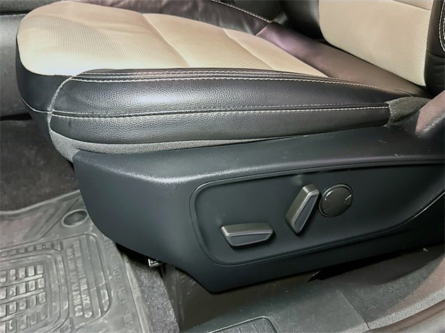 Certified 2022 Ford Escape Titanium w/ Titanium Elite Package image 10