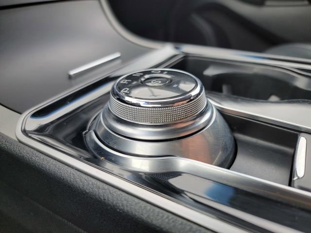 Certified 2020 Ford Edge SEL w/ Convenience Package image 30