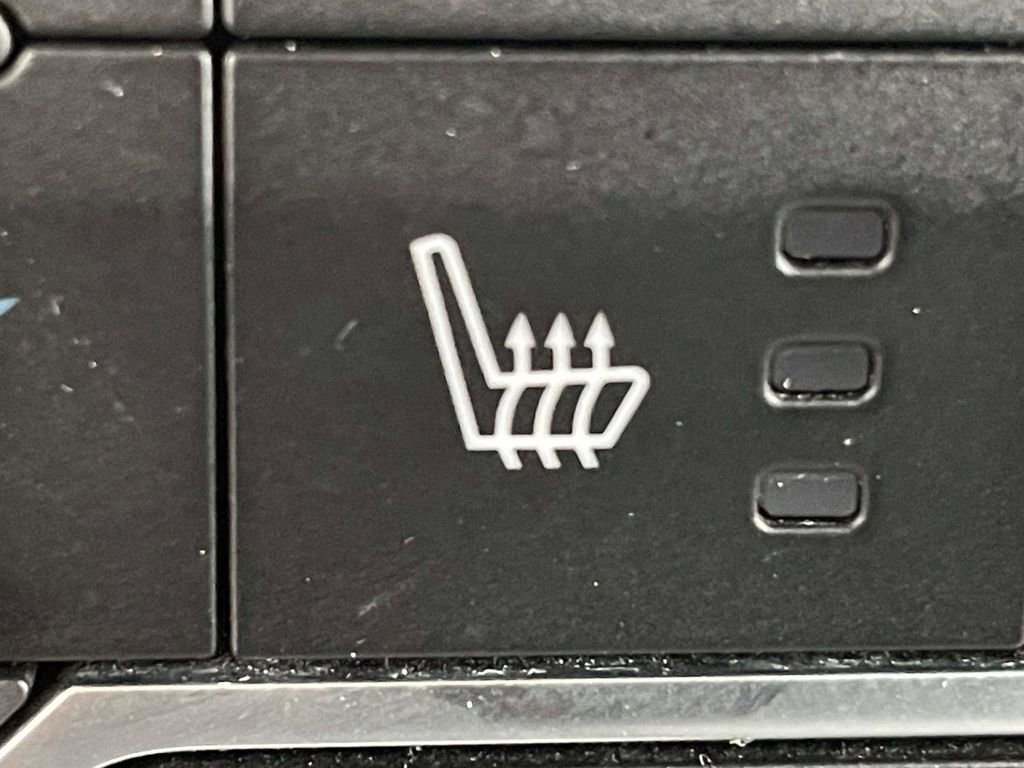 Used 2020 Jeep Wrangler Unlimited Sport S image 19